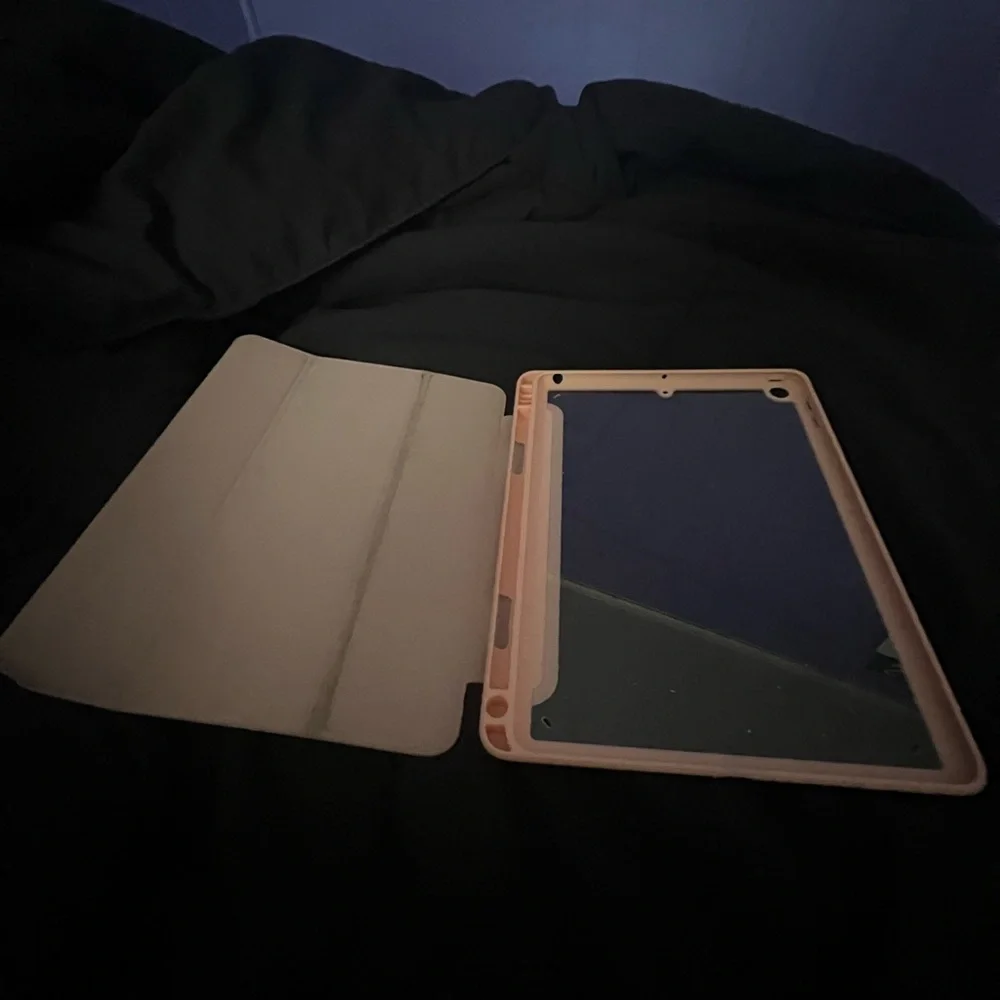 White Tablet